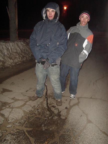 Apple peeing on the road