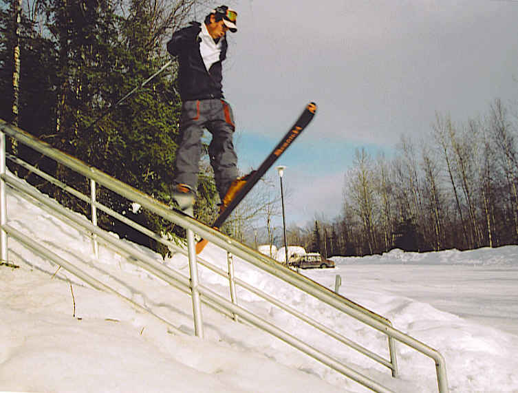 Apu rail Anch , Ak,crash