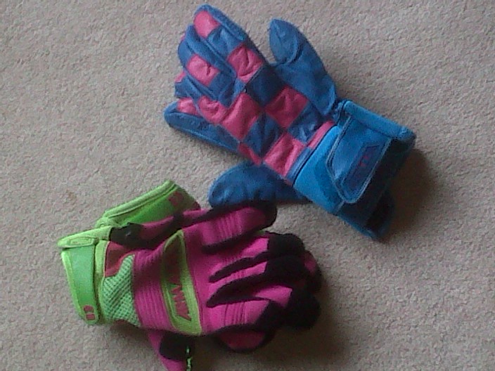Armada gloves for sale, check thread