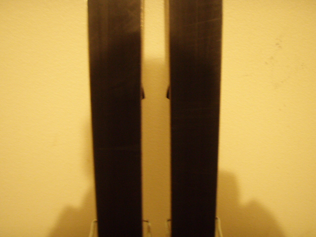 Armada Pipe Cleaner Base Close Up