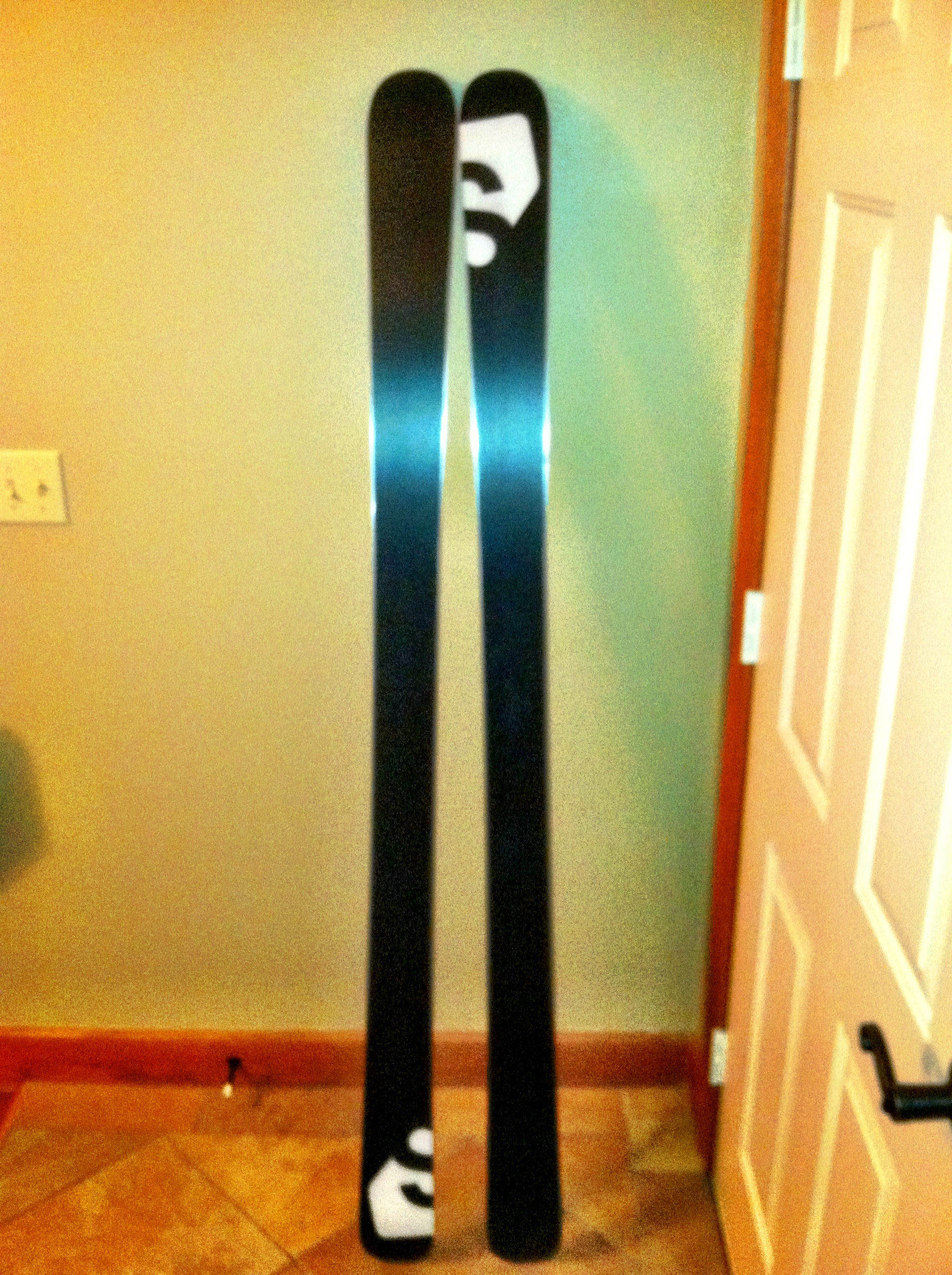 back view of 2013 Rocker2 92s