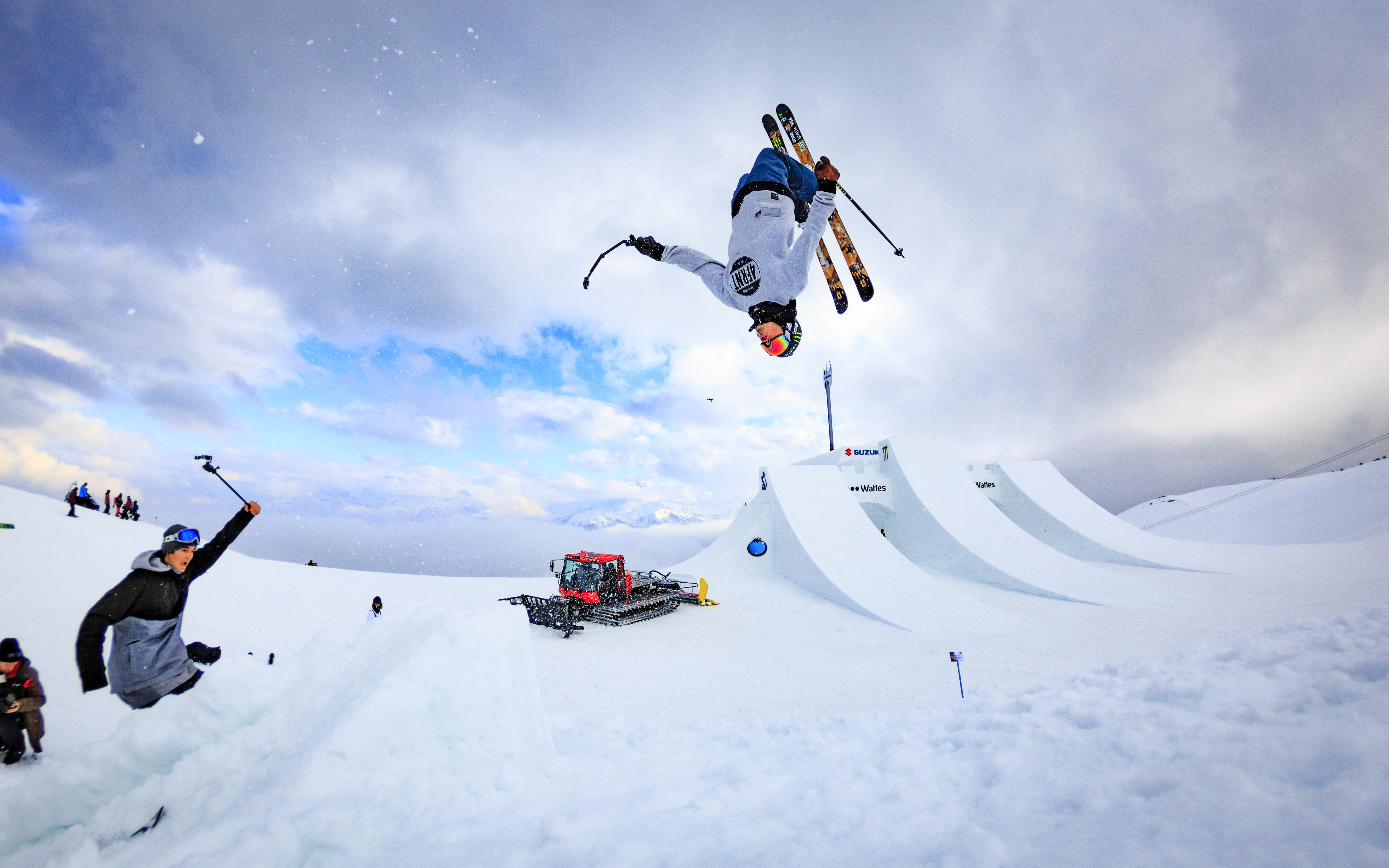 Backflips & Wise @Suzuki Nine Knights