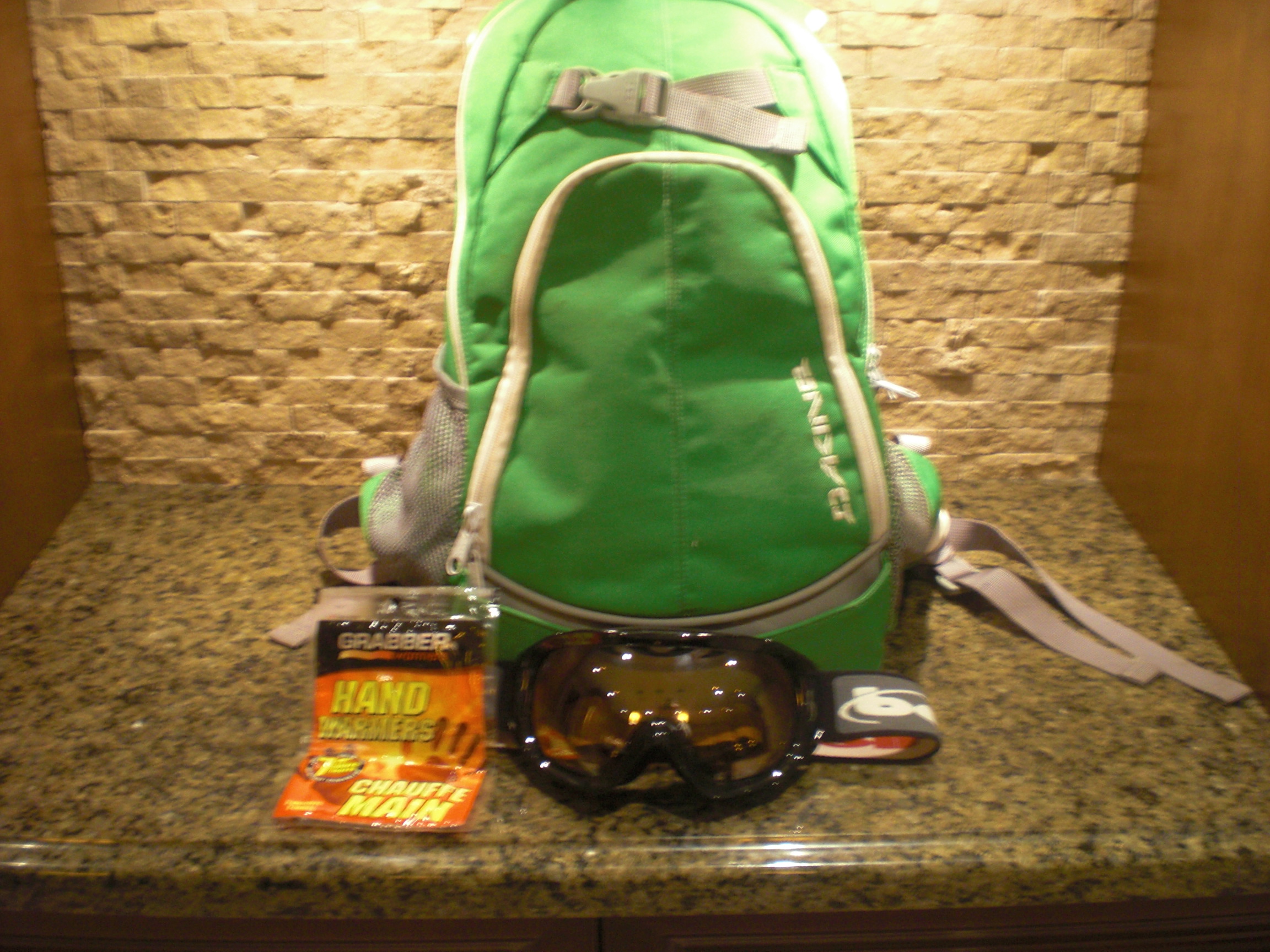 Backpack goggles handwarmers