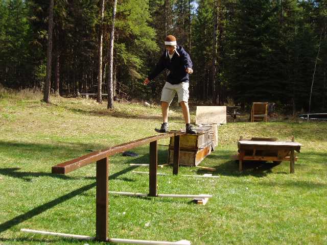 Backyard 20' flat bar (snowskating)