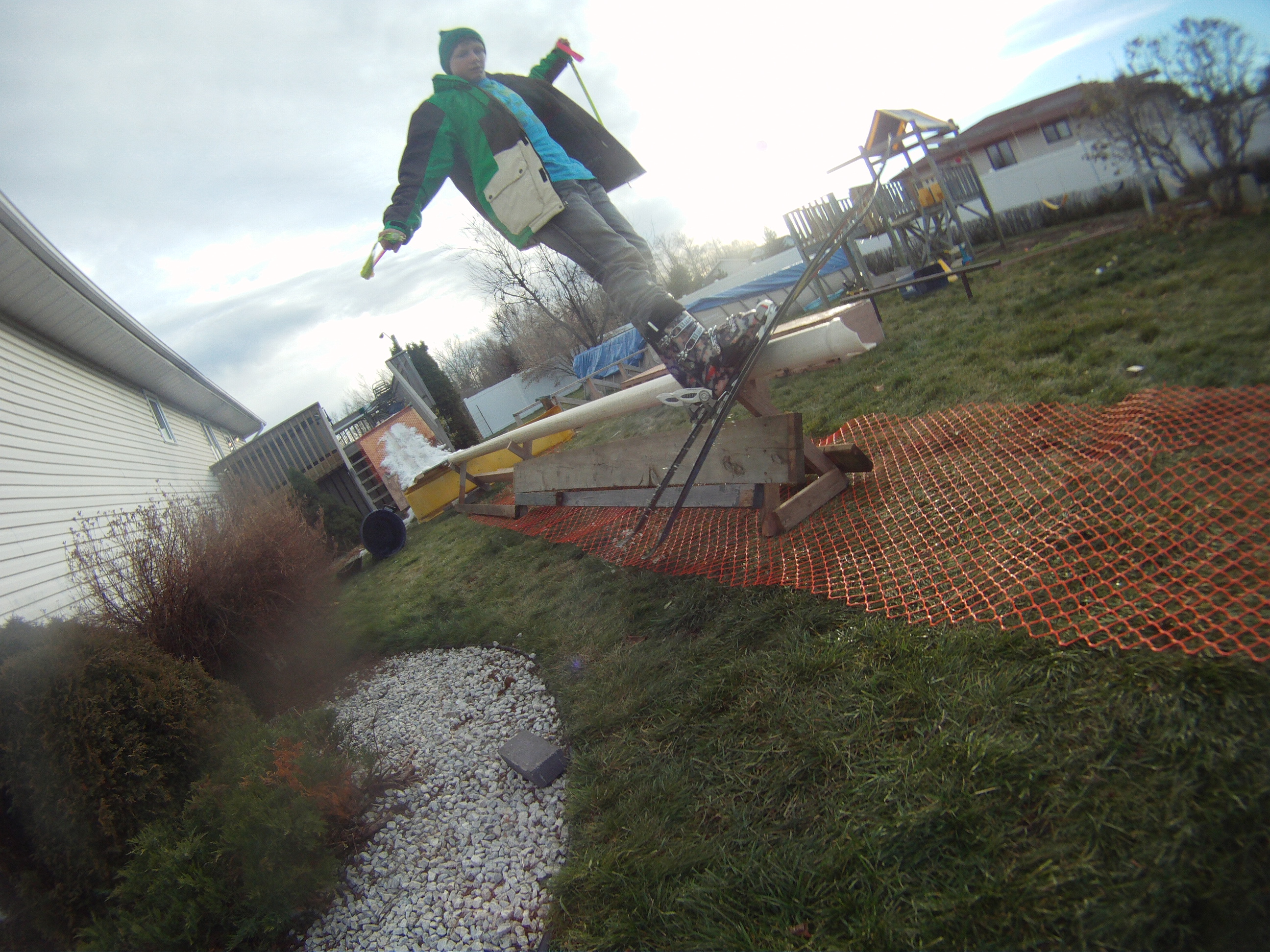 Backyard Jibbin