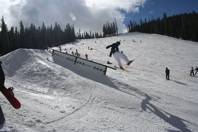 Bailing Flat down rail abasin