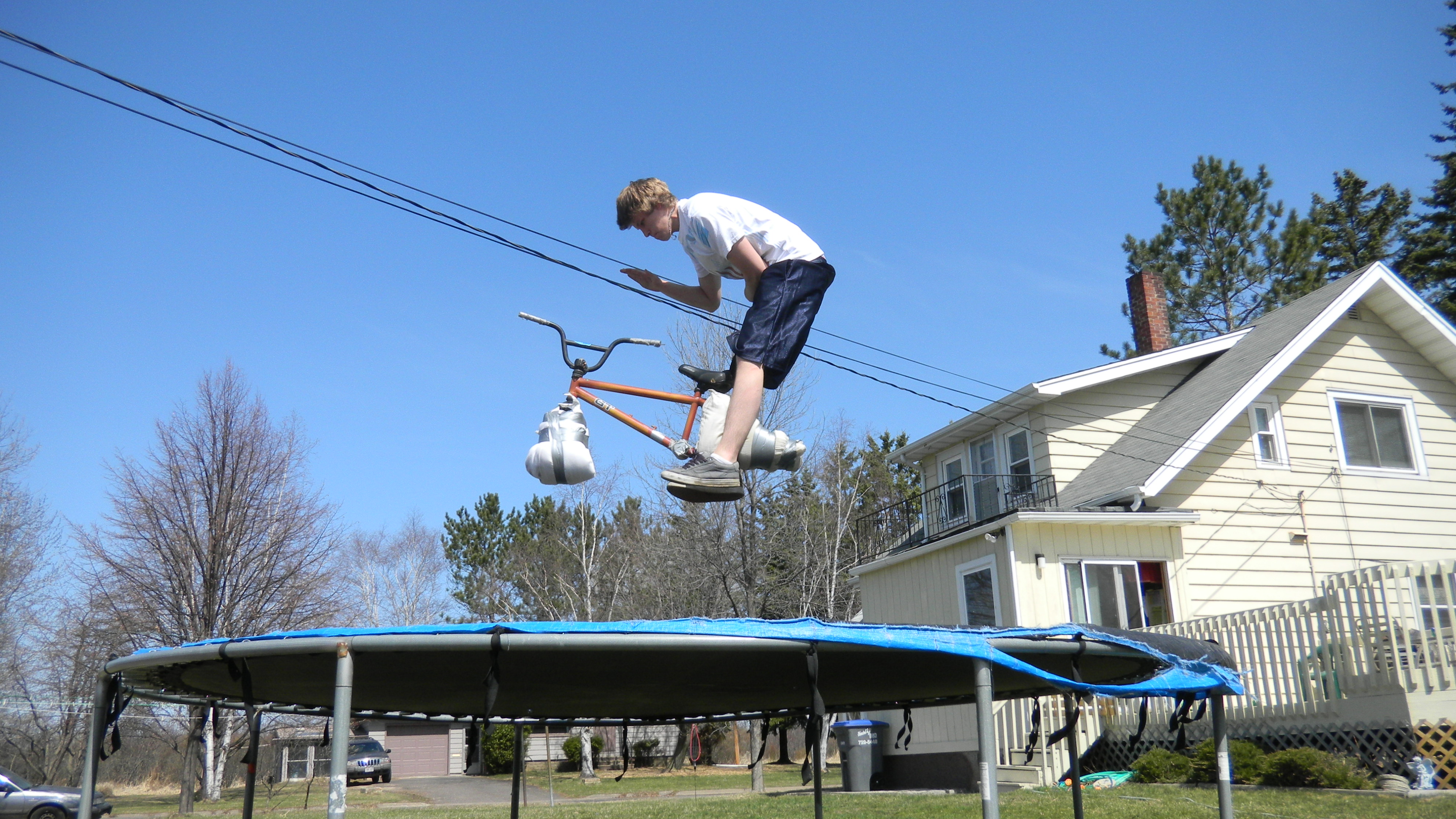 Bar spin on the tramp bike