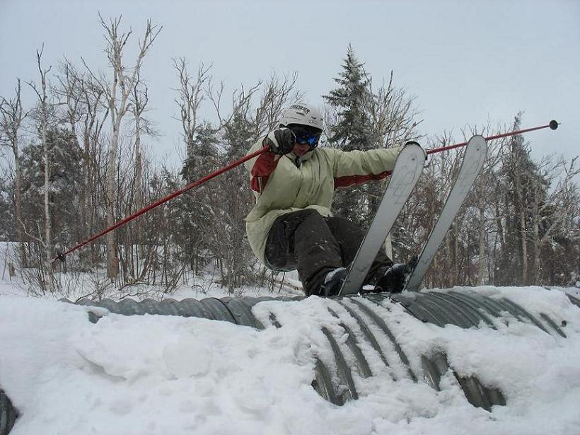 Barrel bonk stall at killy