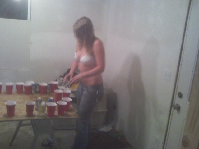 Beer pong