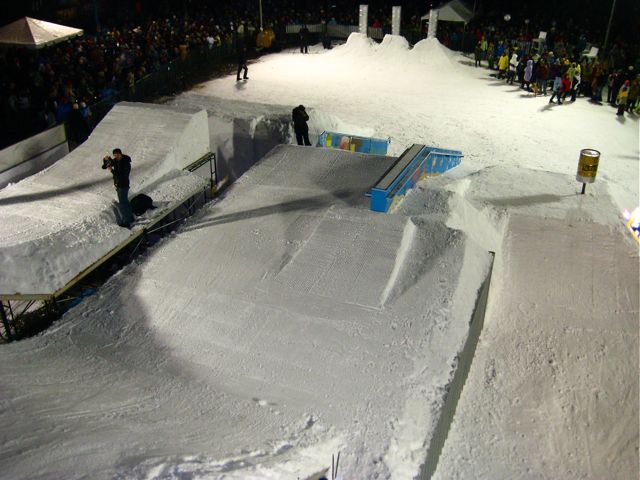 Bend Winterfest 2009 Upper View Set Up