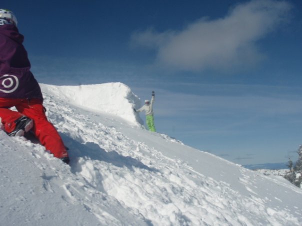 Big White Backside Kicker!!!