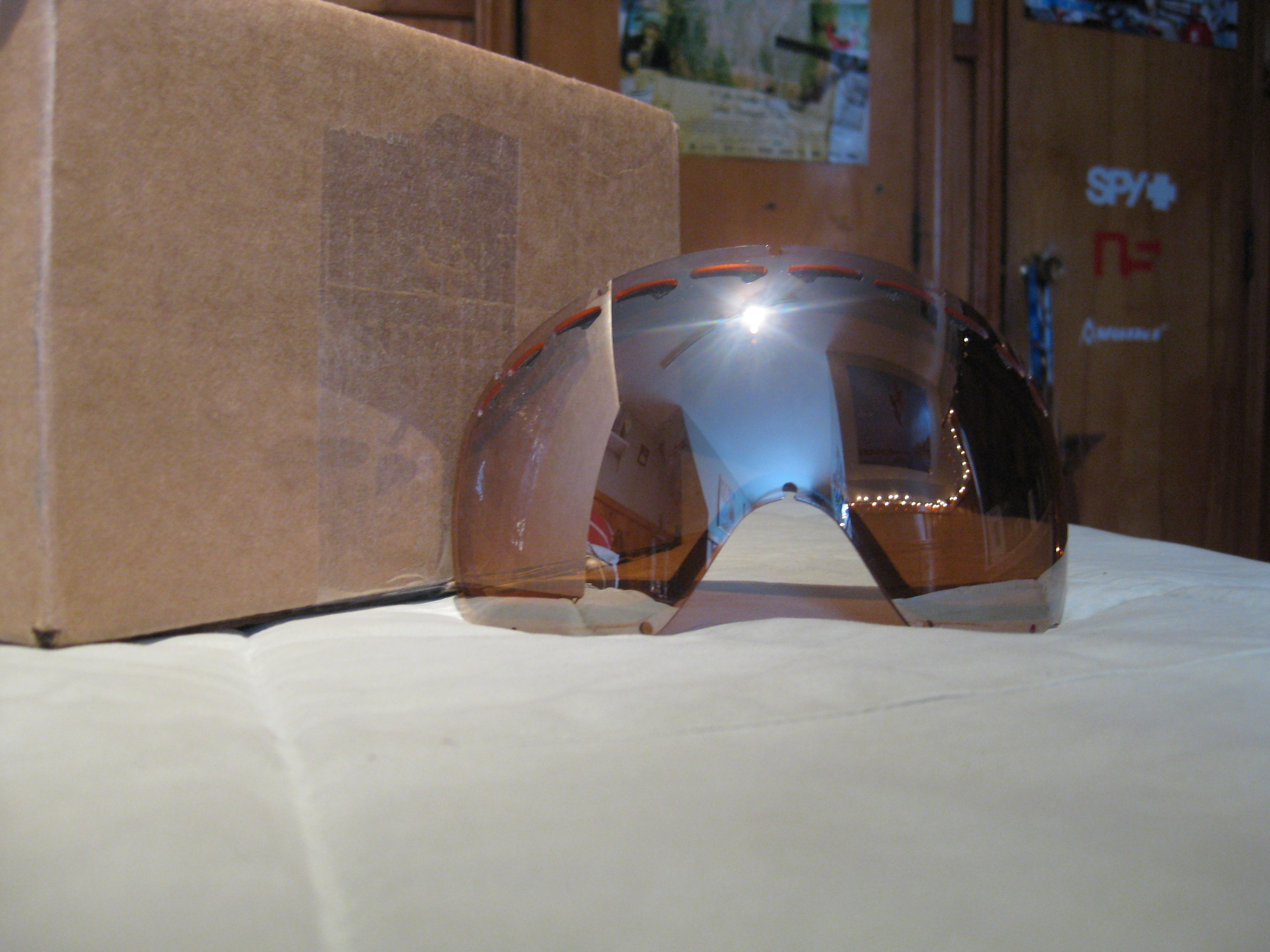 Black iridium lens for sdale