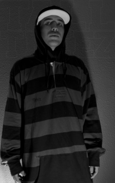 Blk&Grey Striped Hoodie