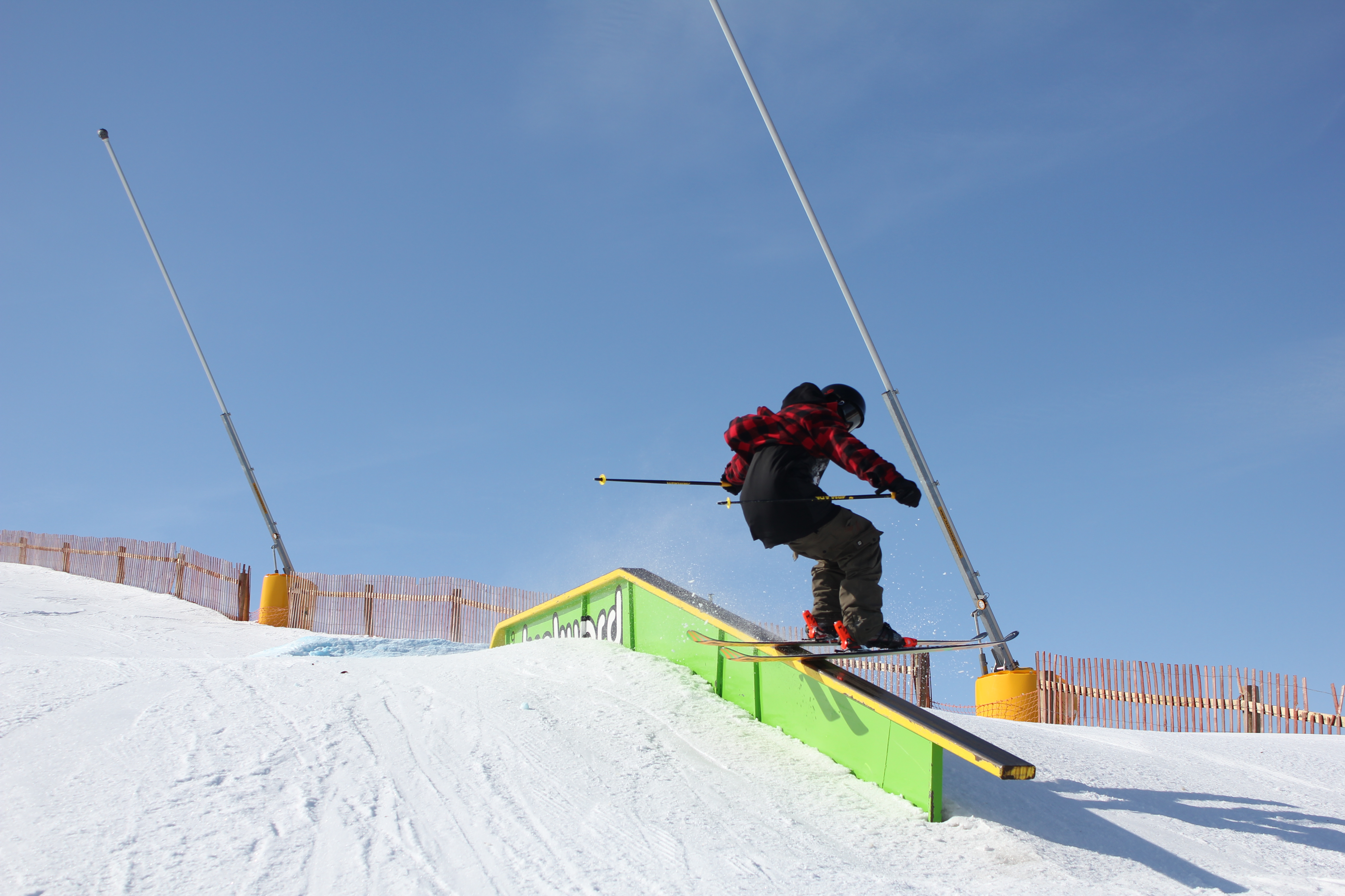 Bluebird Tailpressing