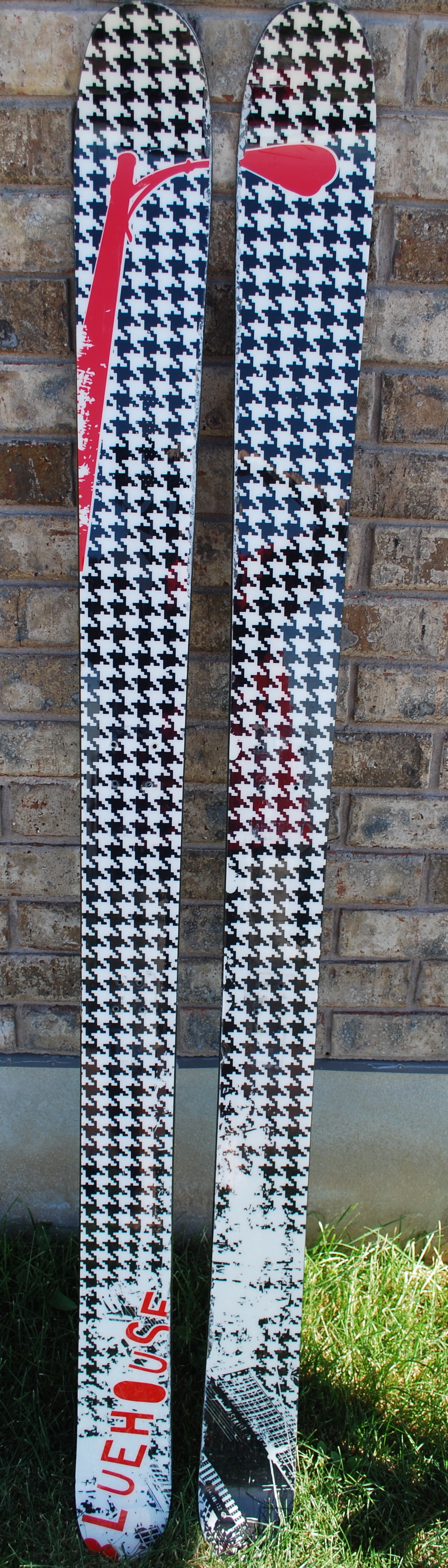 Bluehouse District 176