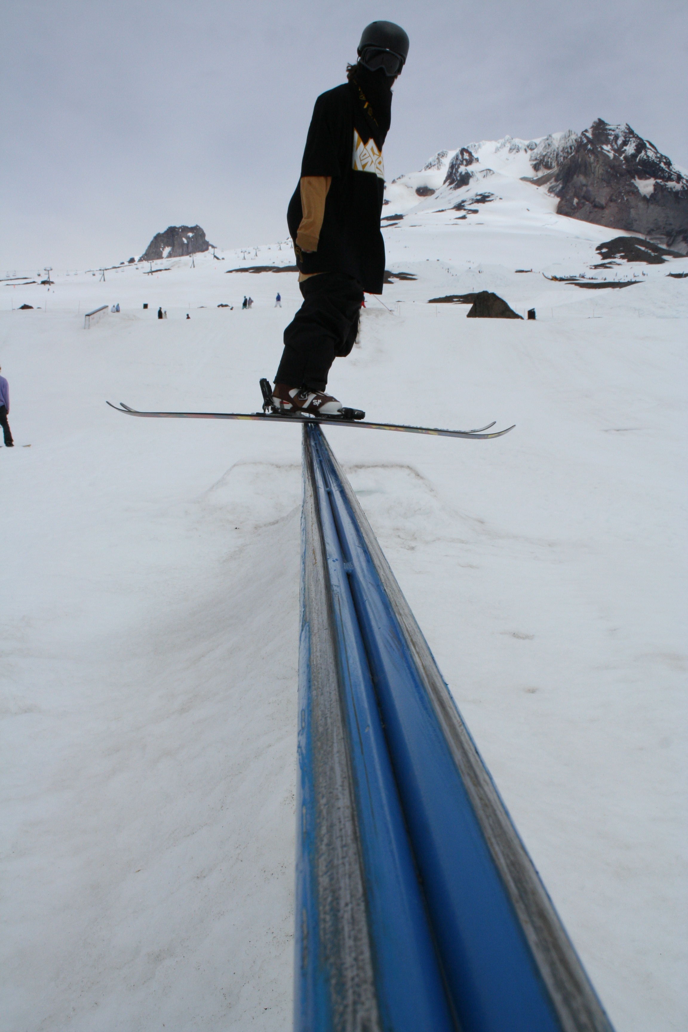 BOONE SKIS up at HOOD