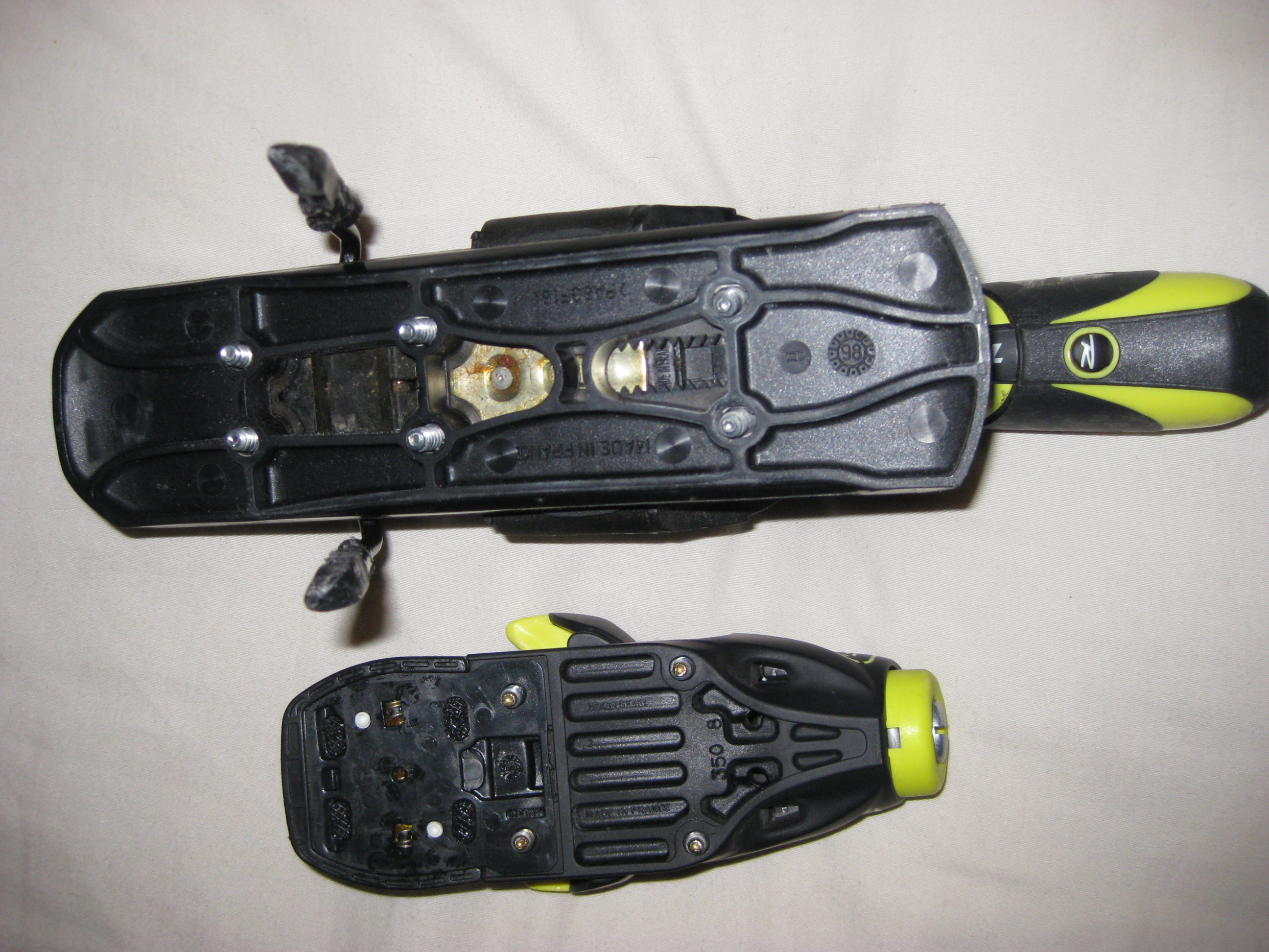 Bottom of axial 120's