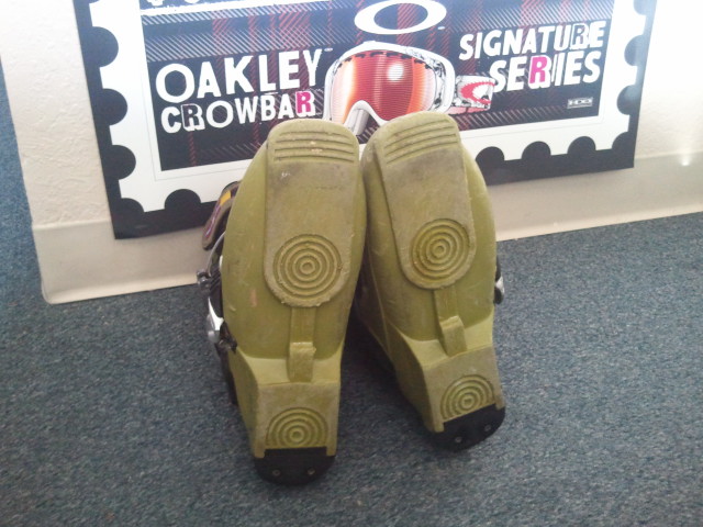 Bottoms in great shape