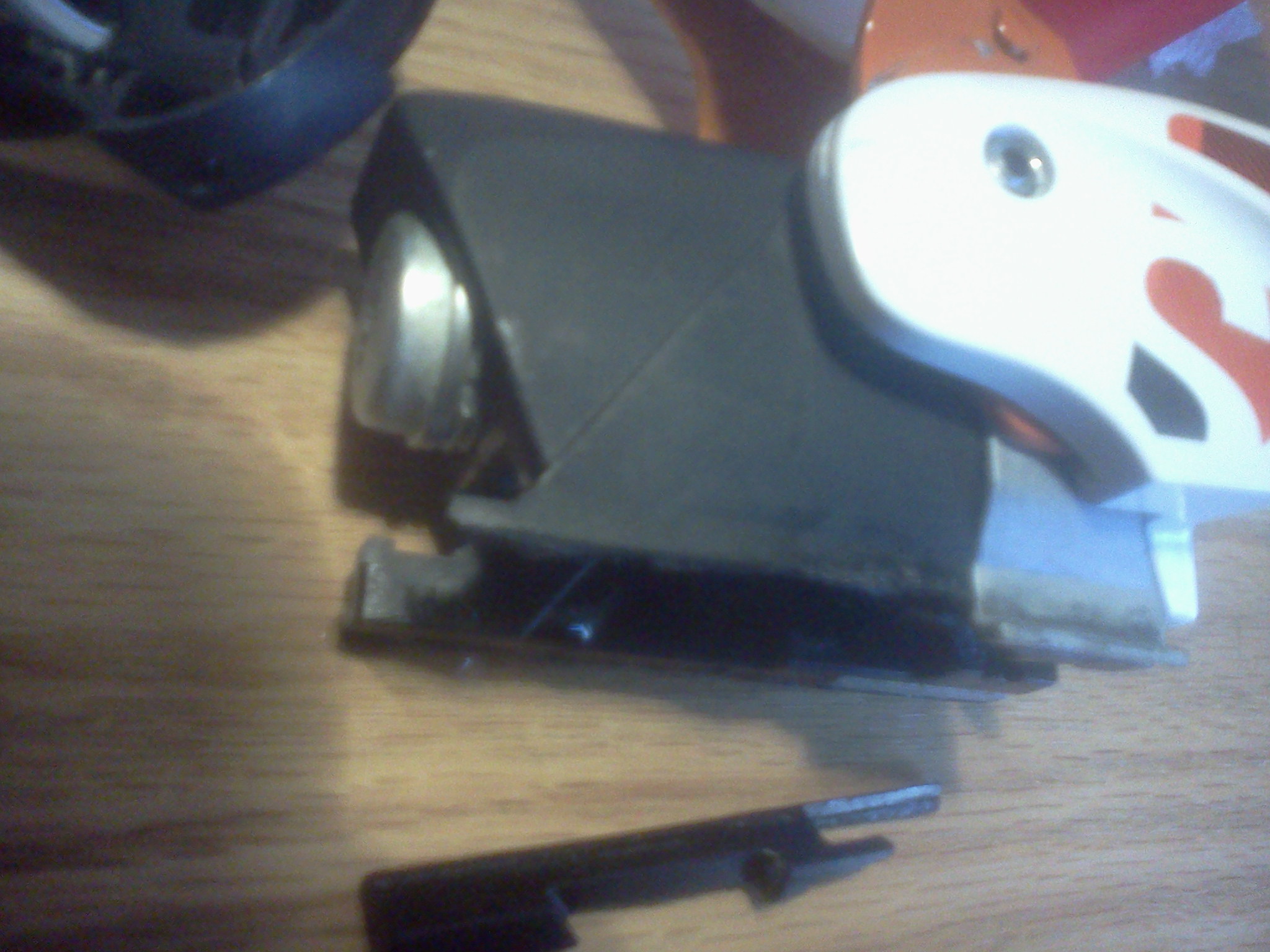 Broken STH heel