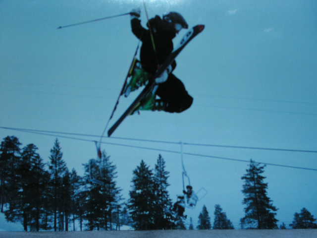 BUt the knee dont bend that WAY!!!!!!