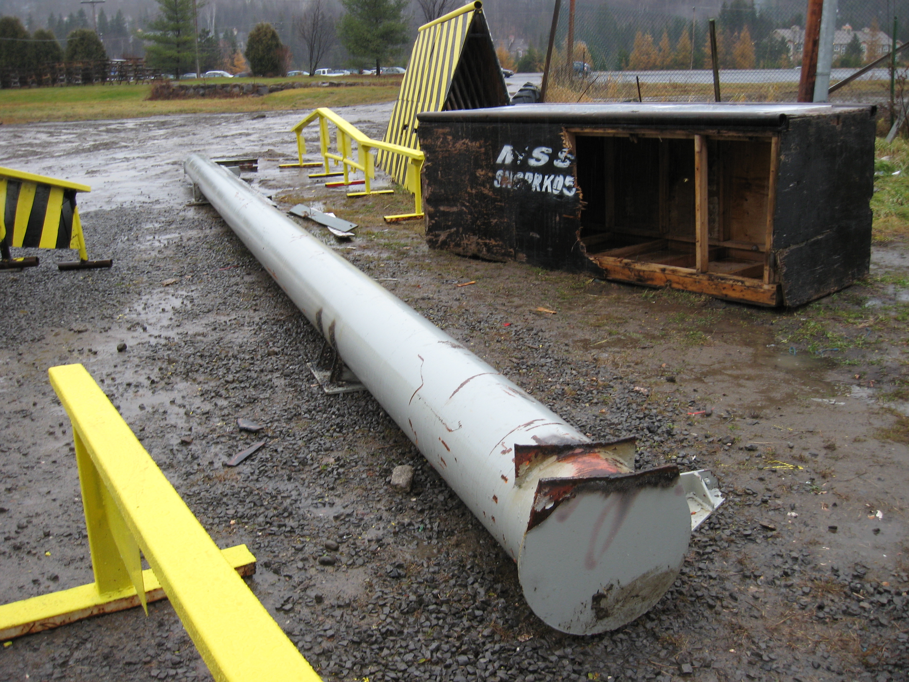 Chair lift tower rail