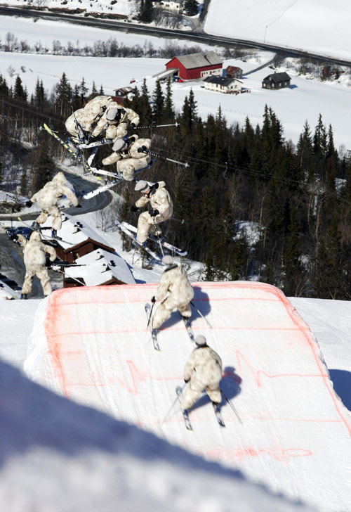 CHECK THIS! Is this a gay 3 nose? can i call it a nose? or is it a critical?