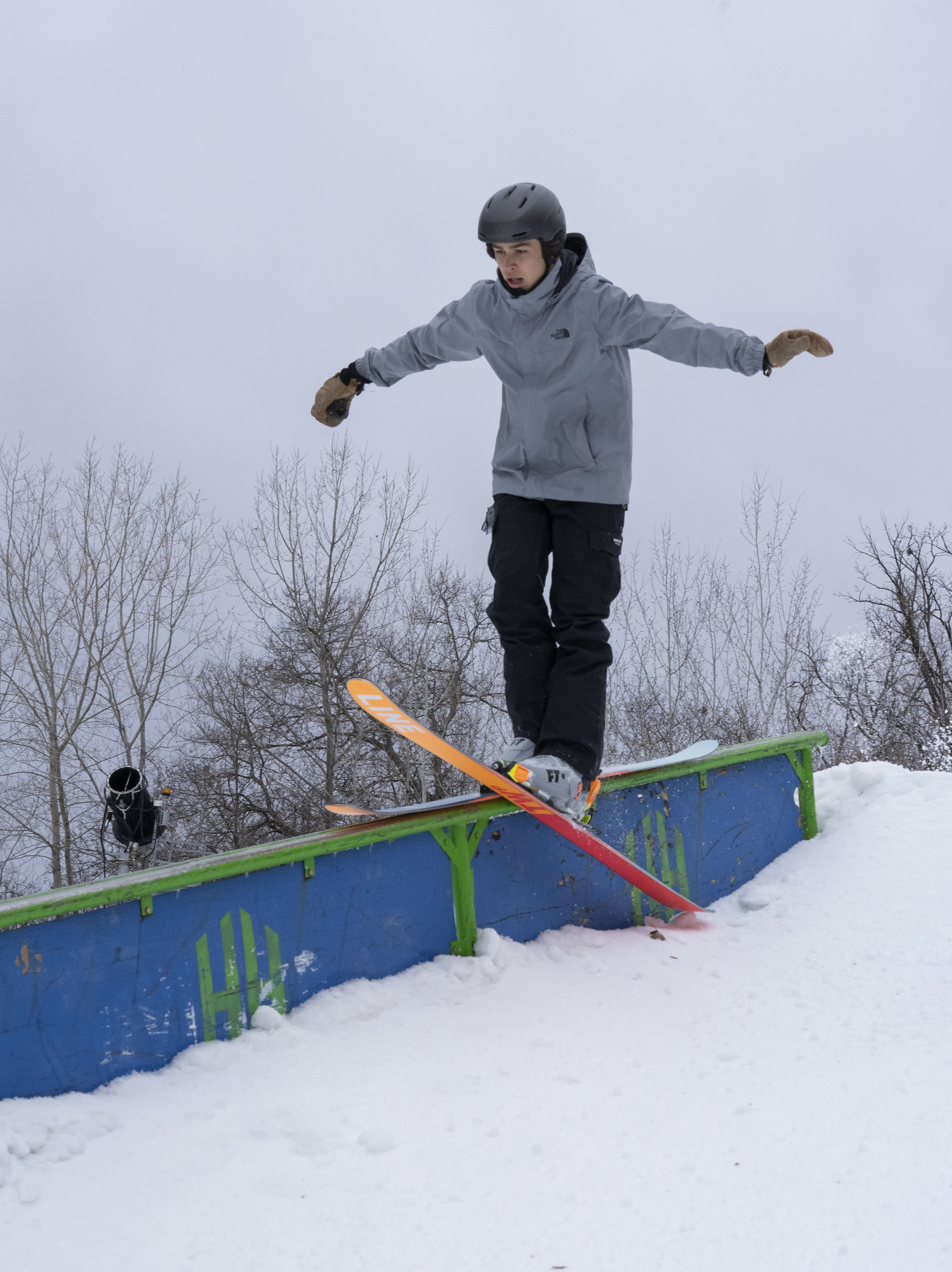 Chilling on the down rail!