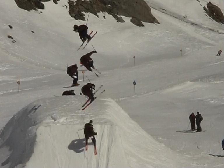 clearin the hip with a 540 ( sequence)