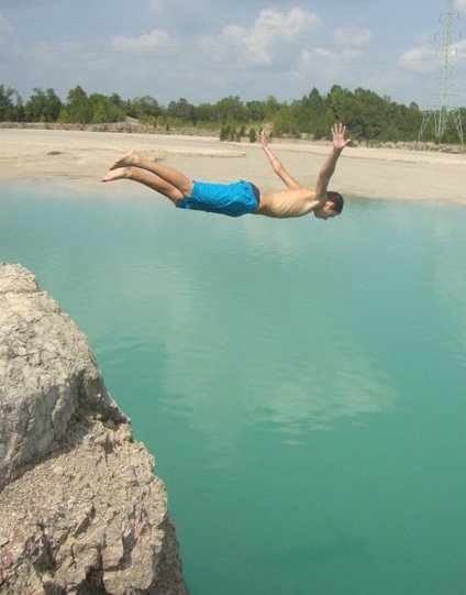Cliff jumpin