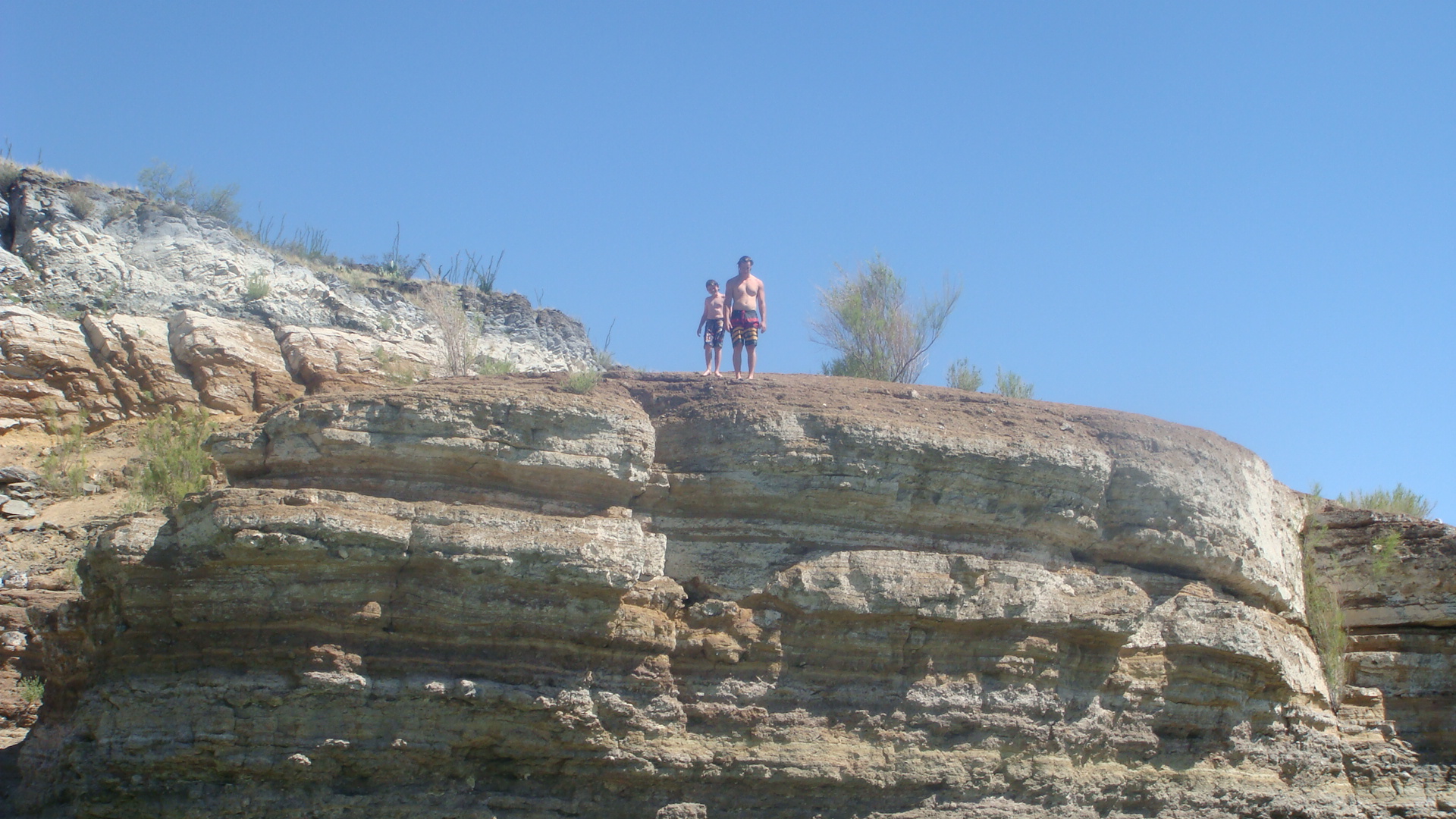 Cliff jumping at the lake