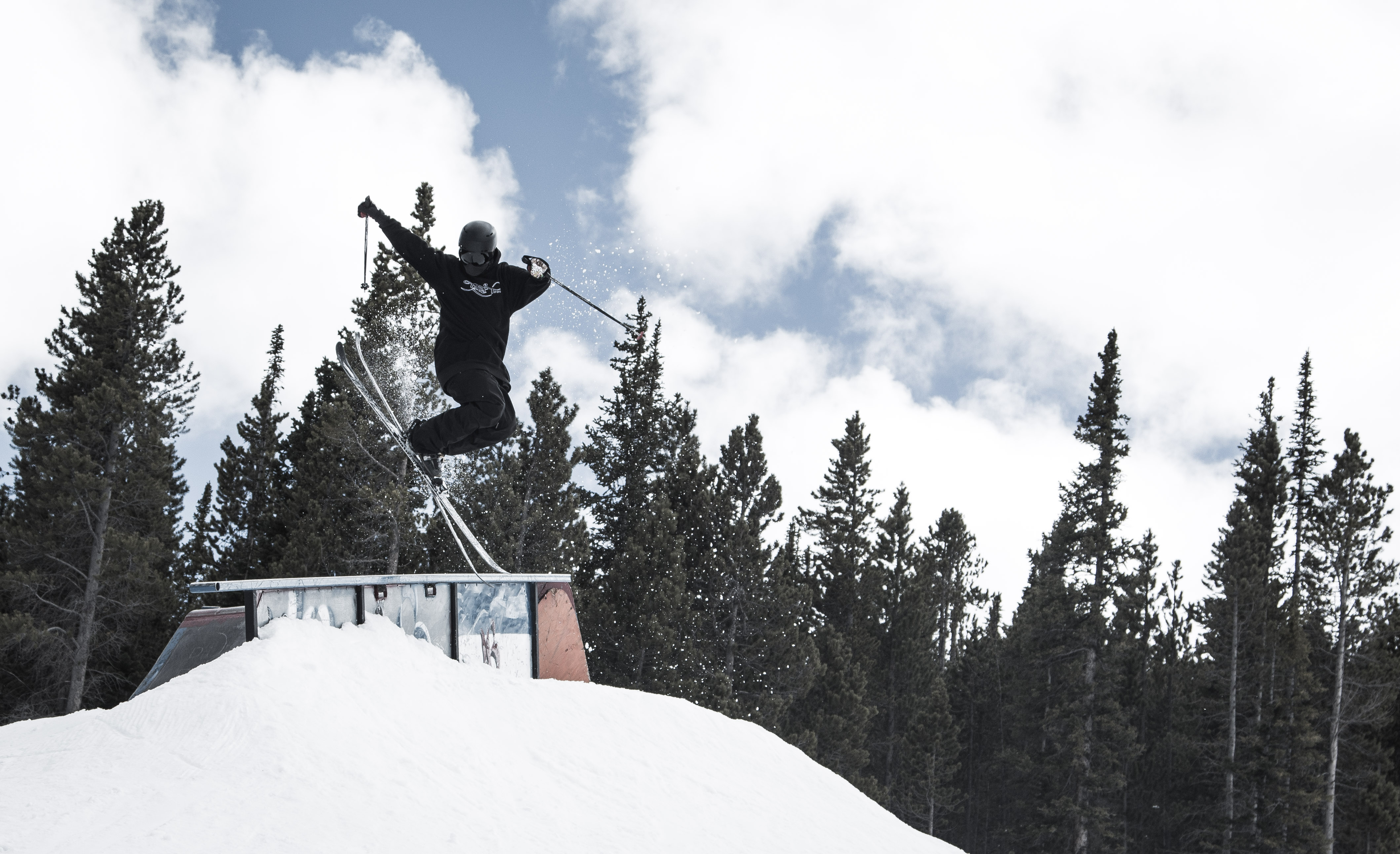 Close in, Lip on Sniper