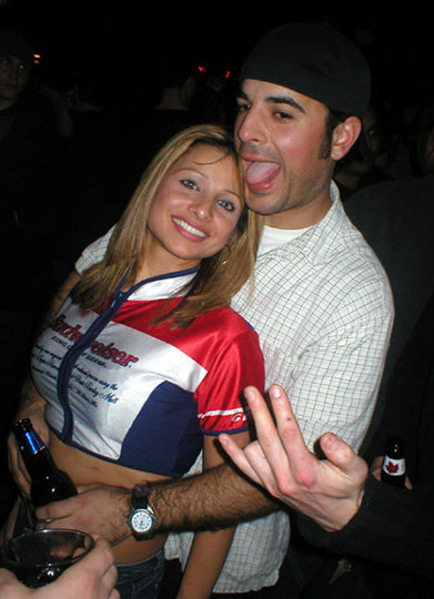 Clowning the Budweiserette