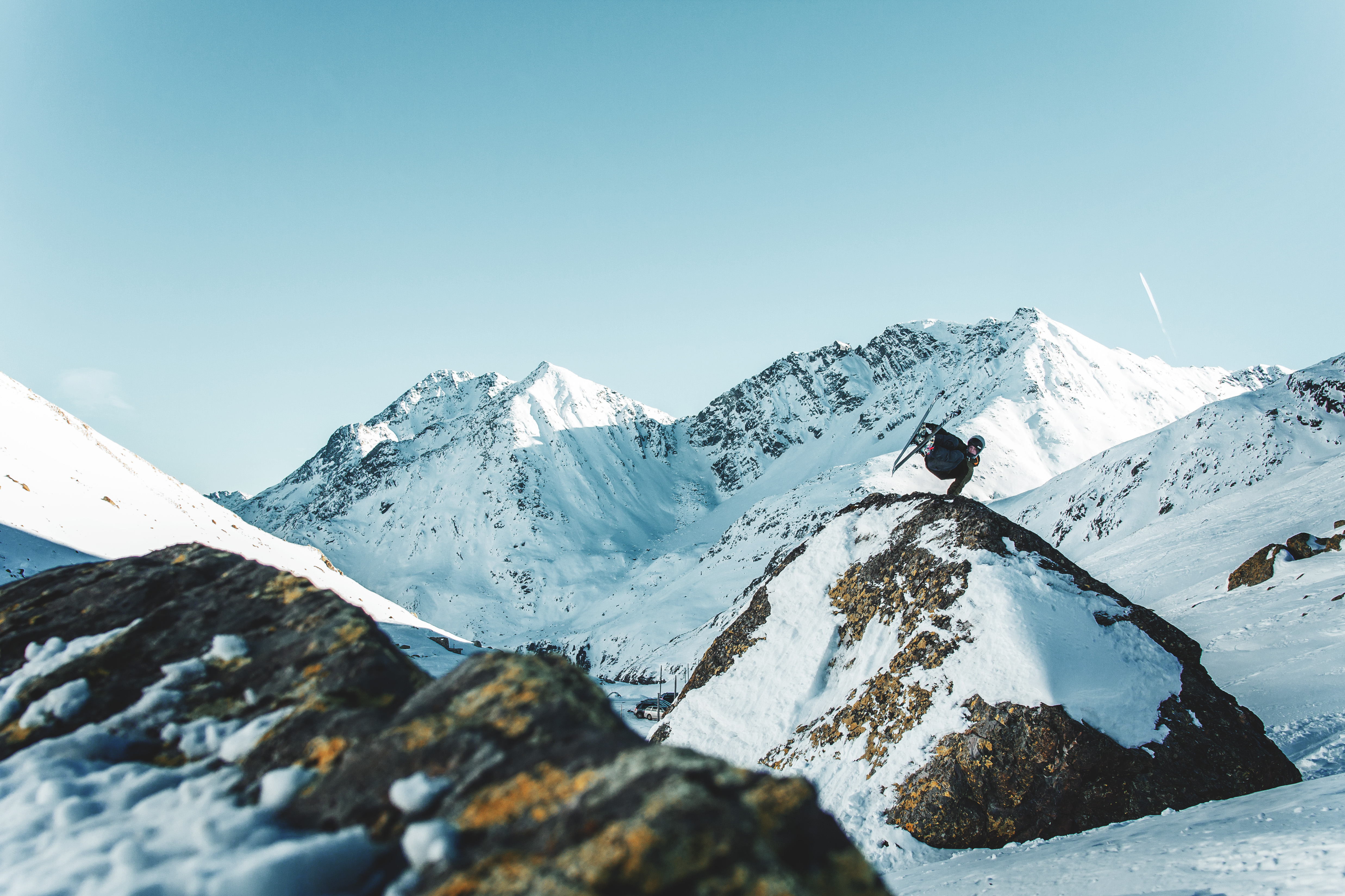 Coca Handdrag over stone