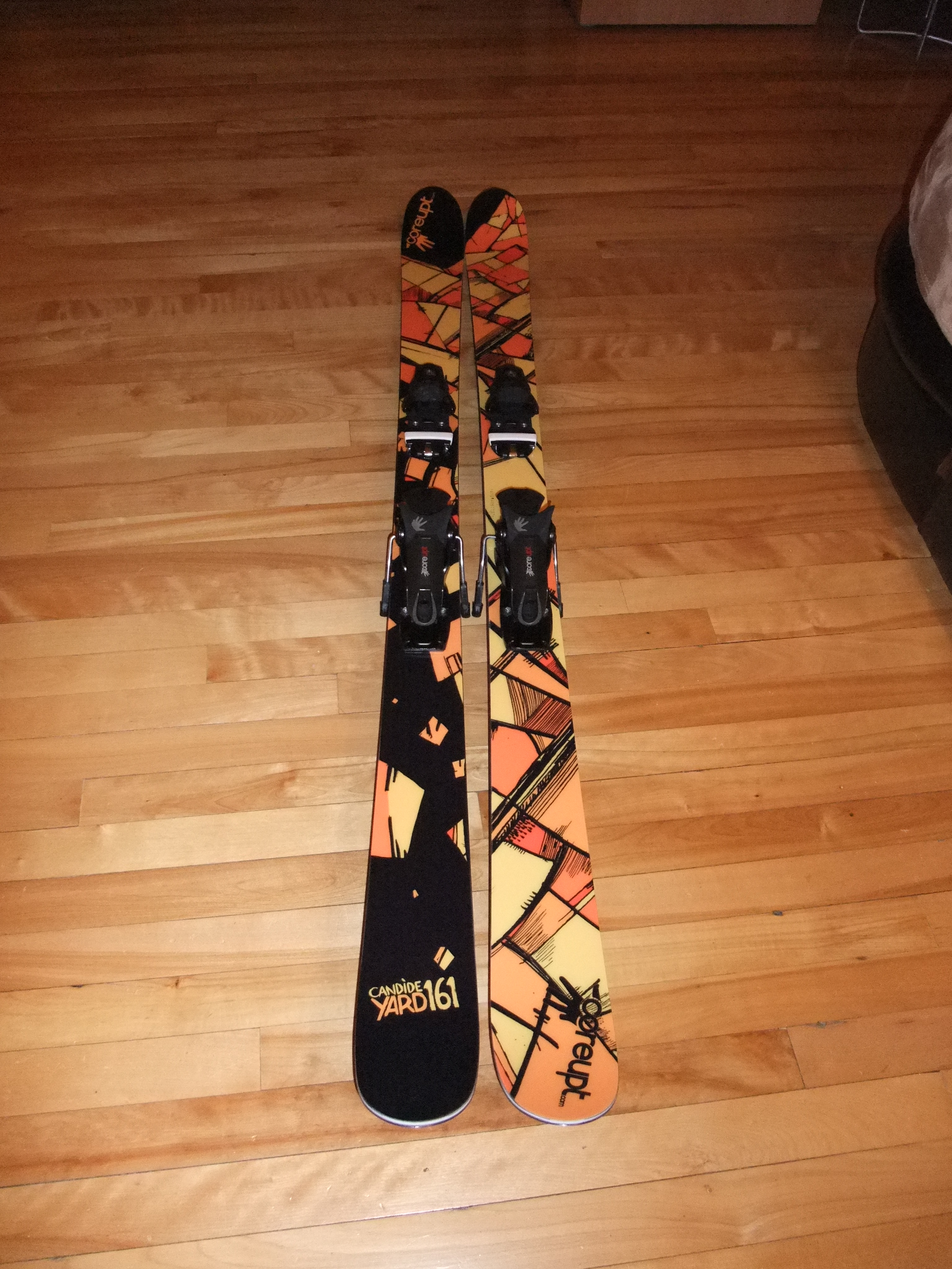 Coreupt Candide Yard 2010