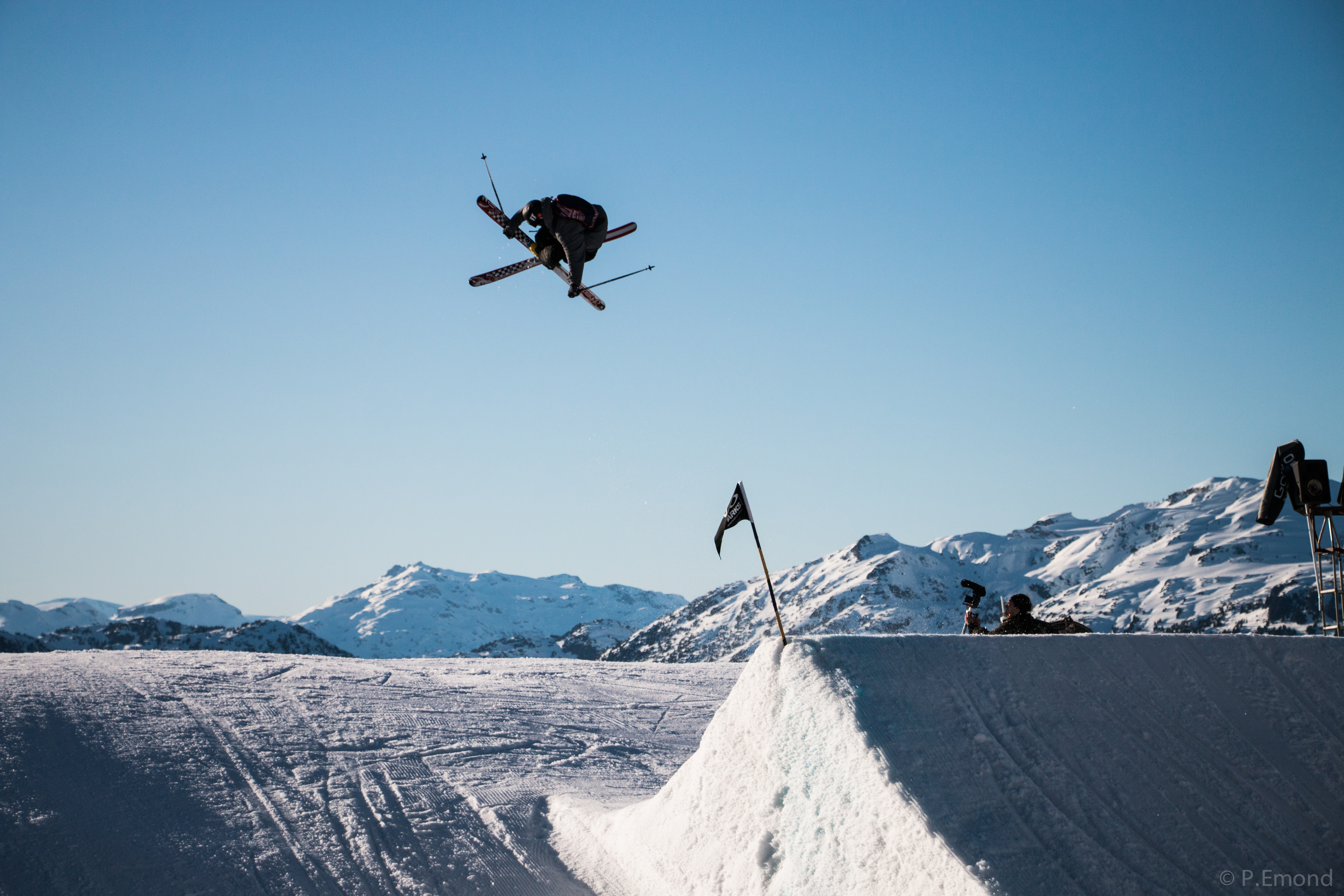 Cork 5 lead on Black Park's shack booter
