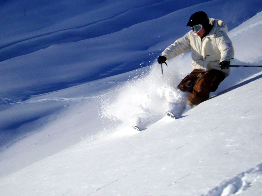 could be "skiing" mag cover