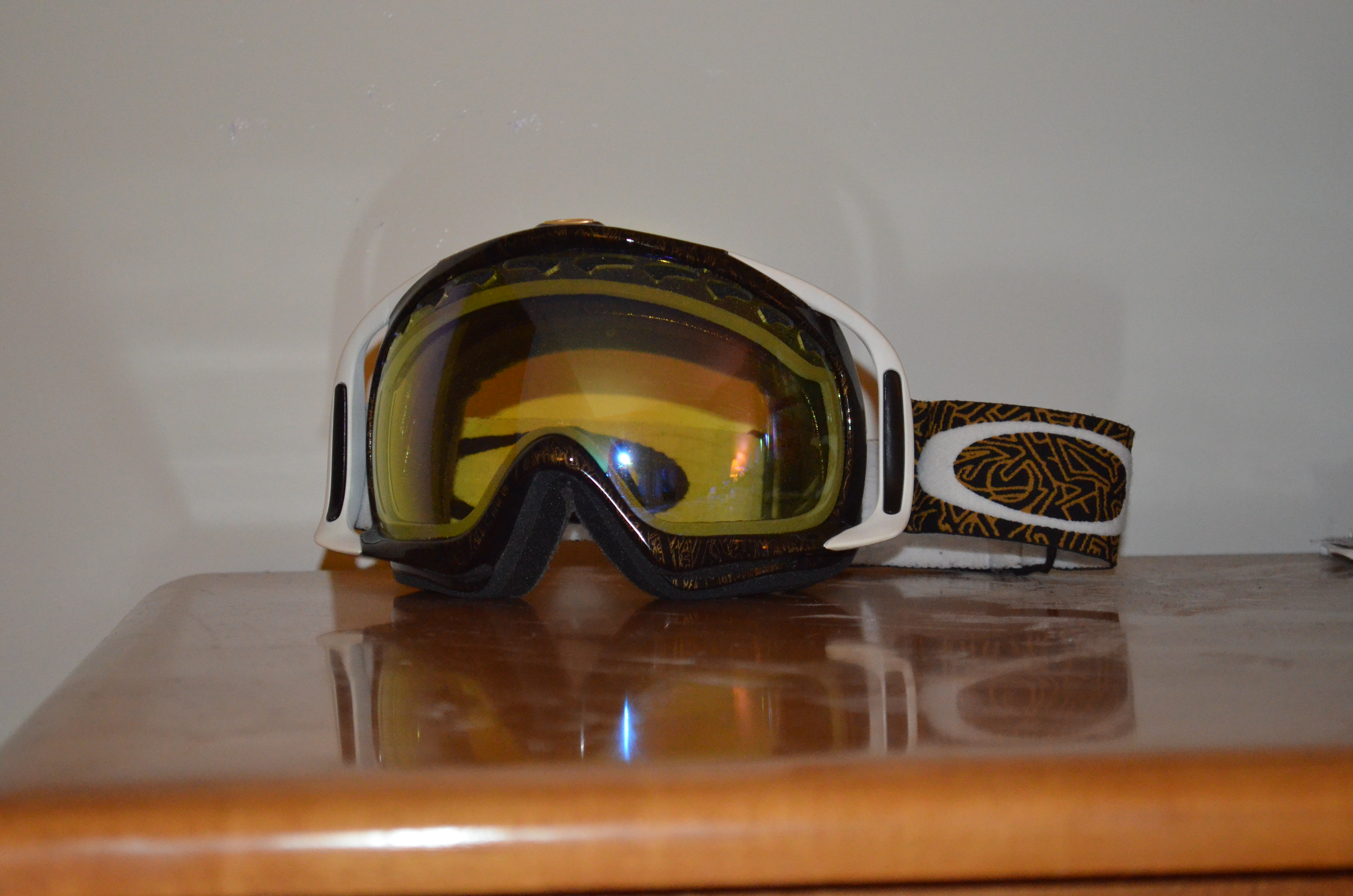 Crowbars Hi Yellow Lens