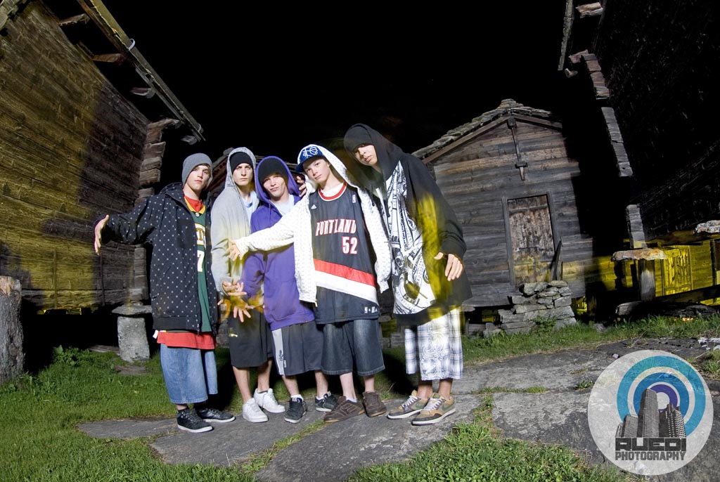 Culture ; Laurent DM, Gil M, Lio Dupertuis, Jules G, Jo Monnay