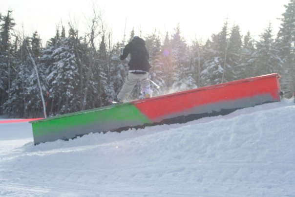 D-strucure rail jam at le massif