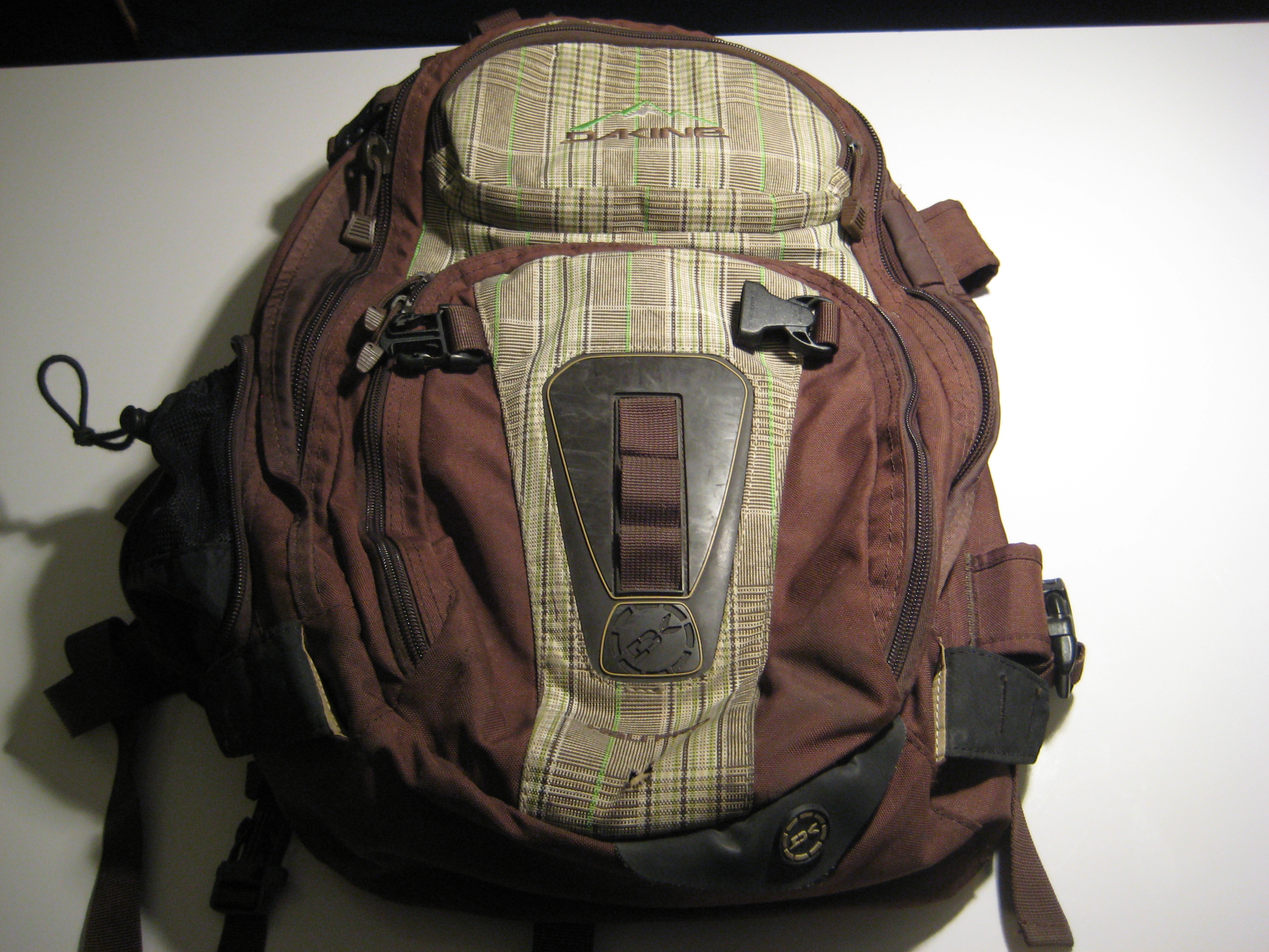 Dakine Heli Pro (Front)