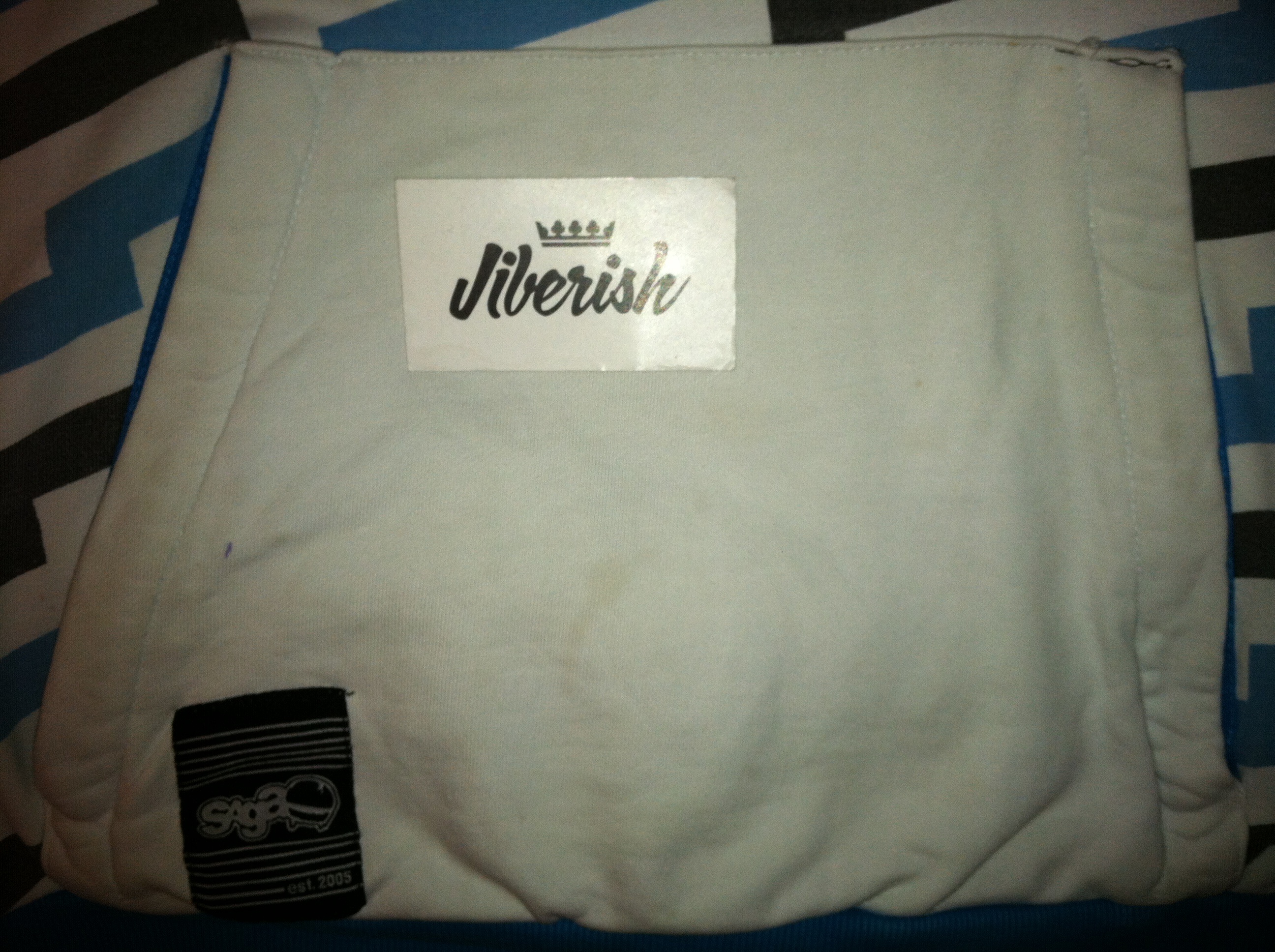 Dazed whit on pocket 