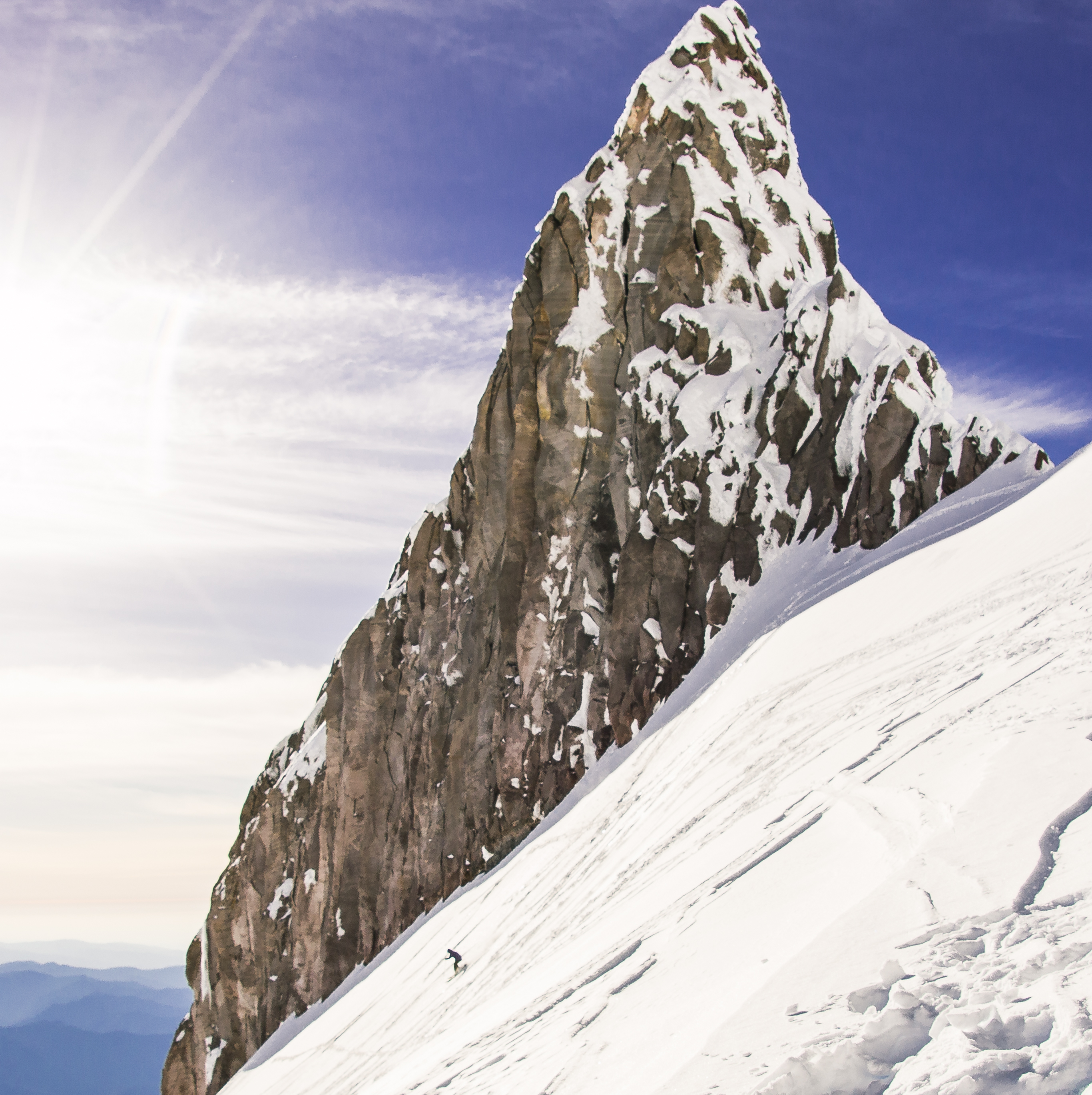 Derek Roy Skiing Illumination