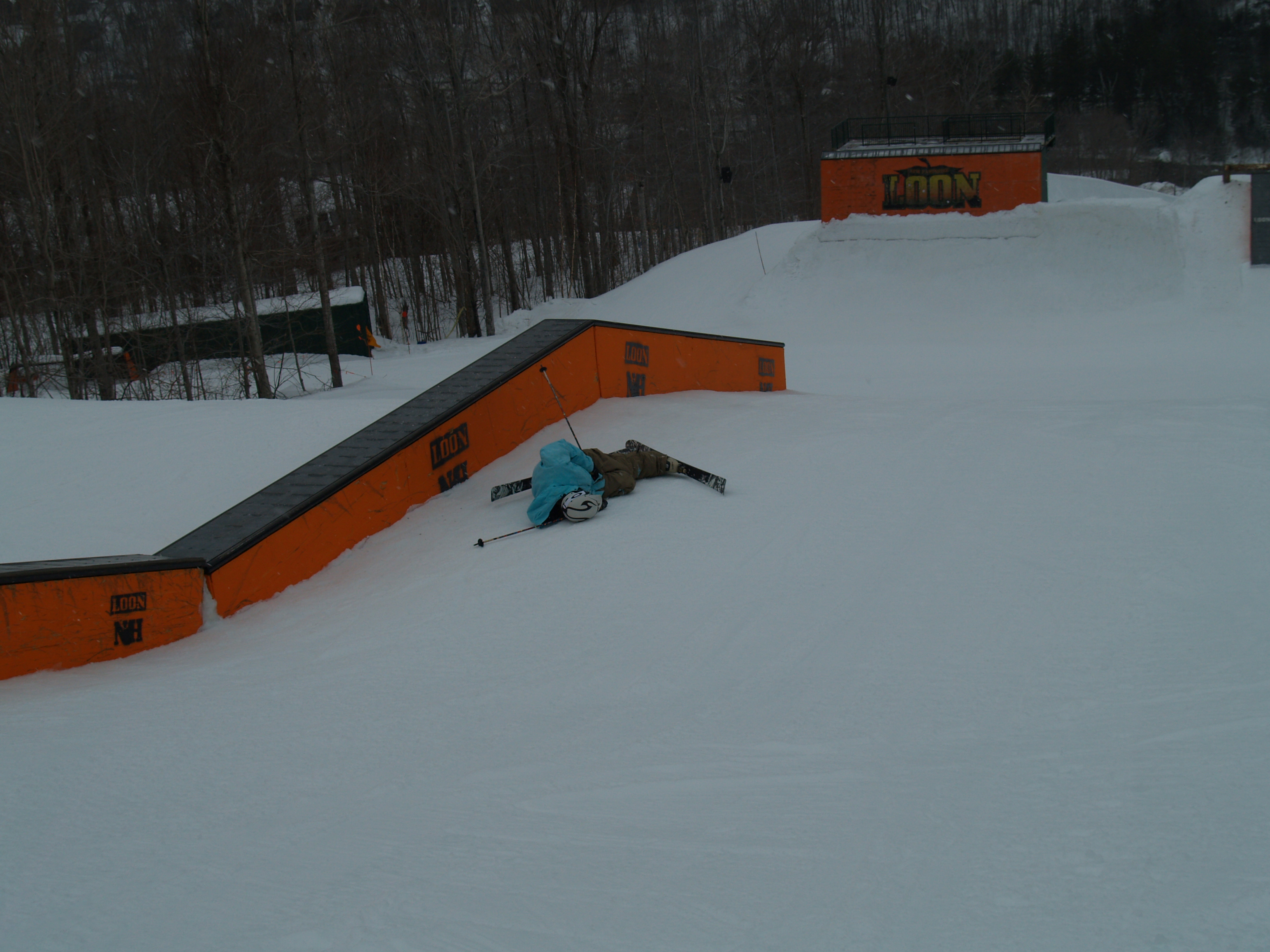 Dfd at loon and me eating shit all day