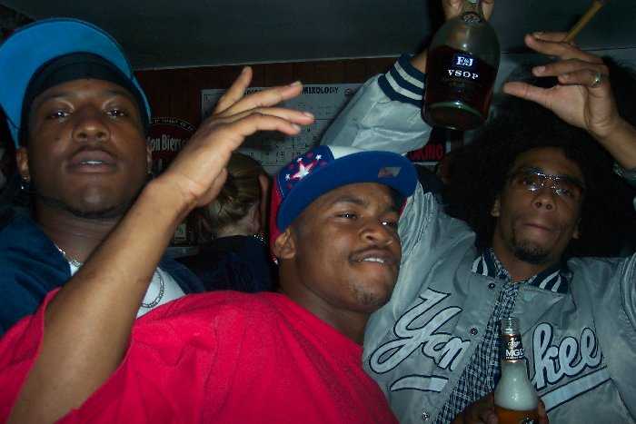 dis my crew at central, we straight gangsta