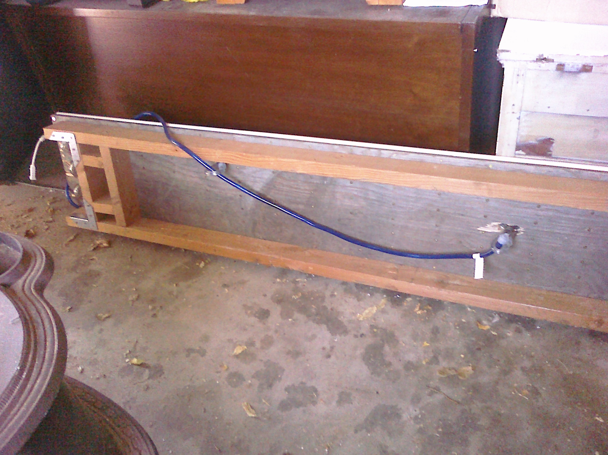 Disco box underneath view