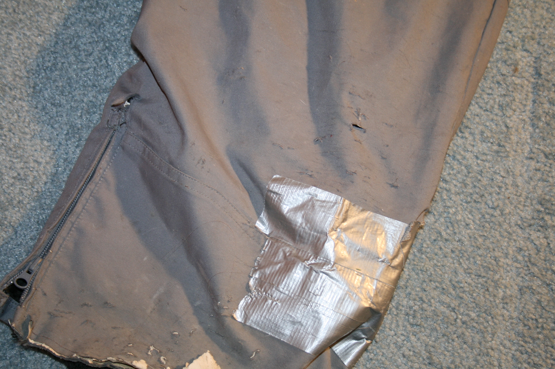 DNA pants Right Heel