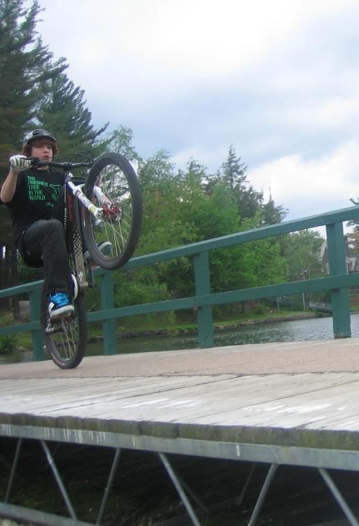 Dock wheelie