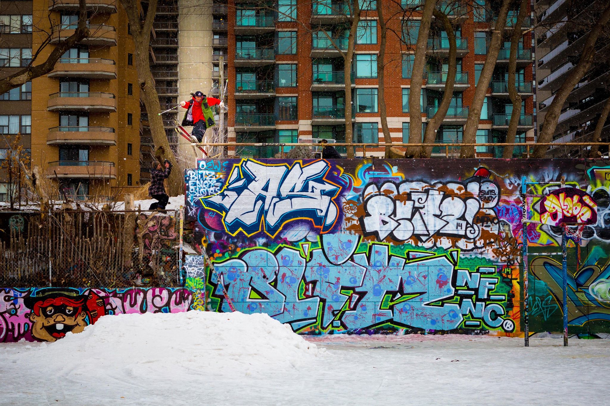 Dom Laporte - Closeout Rail