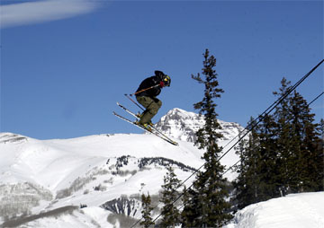 Dope 360 With Sick Mountain in Background