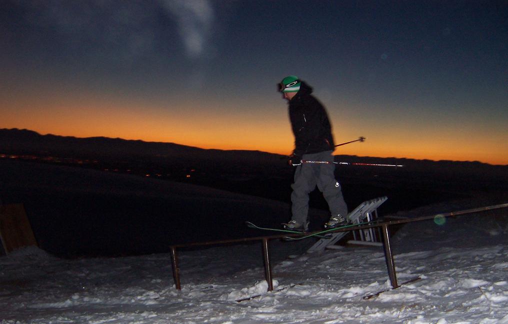 Down Rail Cool Colors